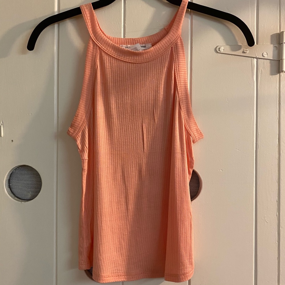 Coral top